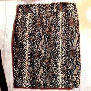 EUC Dalia Collection Snake Print Short Skirt W/ Pockets Brown/Black Sz. 6
